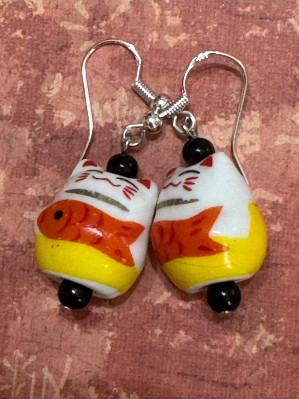 LUCKY CAT EARRINGS